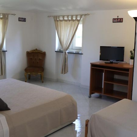 Pollena Trocchia B&B Privileged מראה חיצוני תמונה